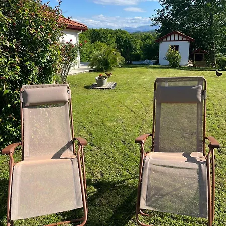 Gospodarstwo wiejskie Independant Dans Longere A La Campagne *